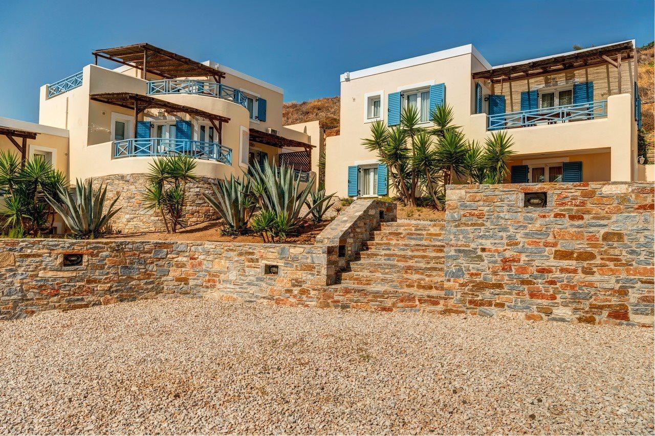 Sunrise Beach Suites Azolimnos Exterior foto