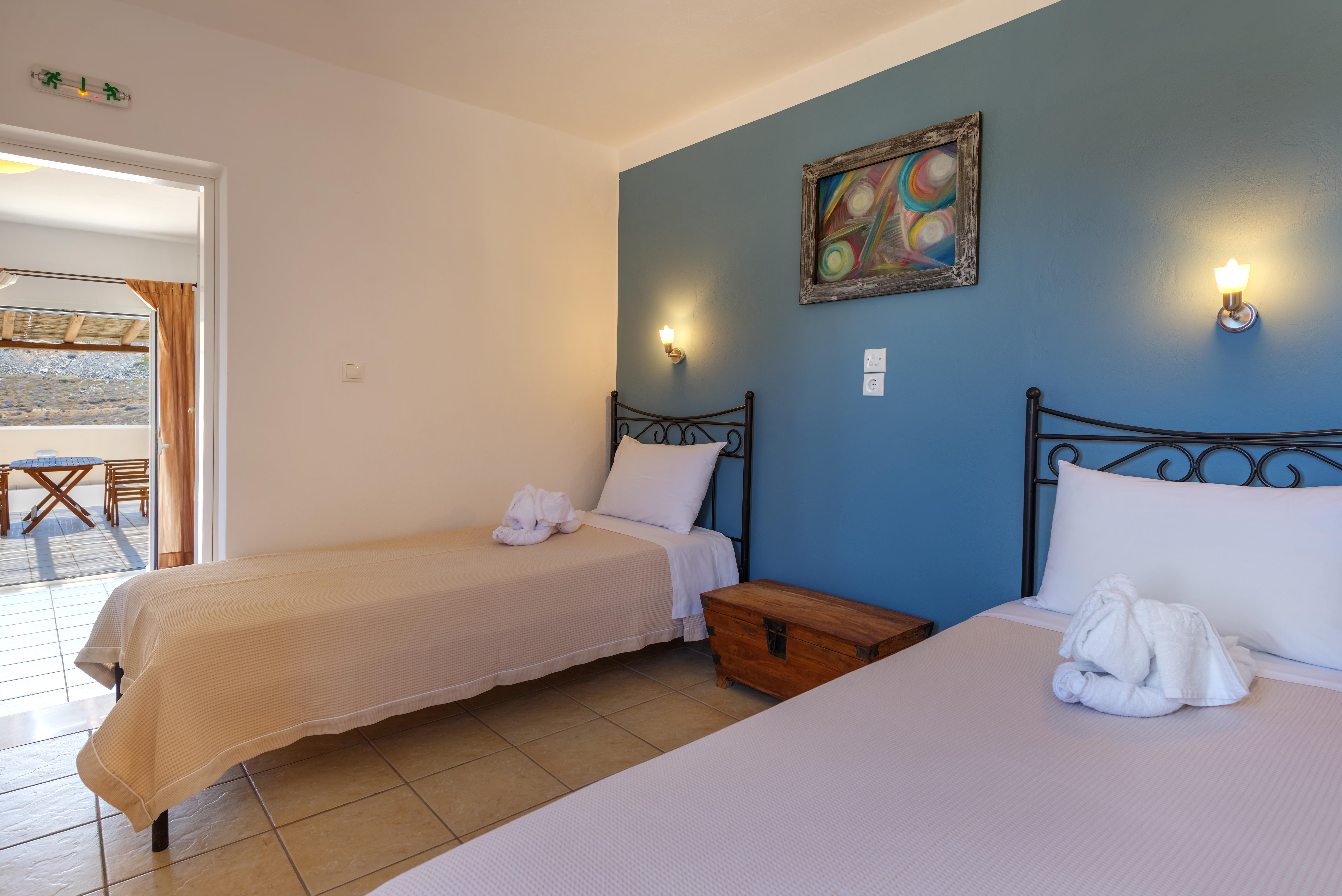Sunrise Beach Suites Azolimnos Exterior foto